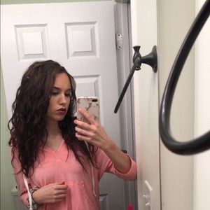 Meet your Posher, Whitney